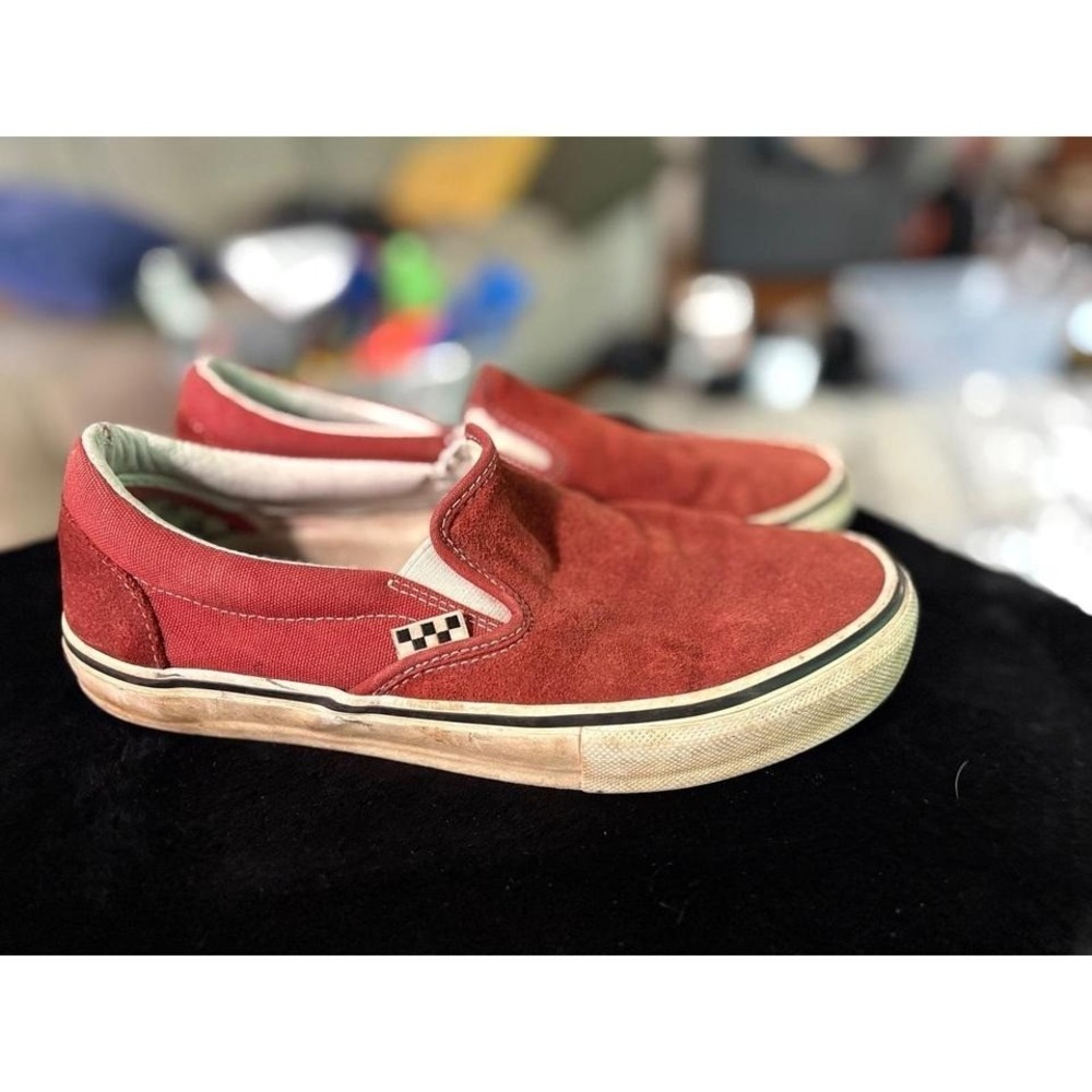 Vans Skate Slip-On Red Suede Canvas Sneakers Mens 9.5 Skateboarding Shoes